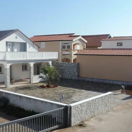 Slatina 13/1 Apartment Vir Exterior photo